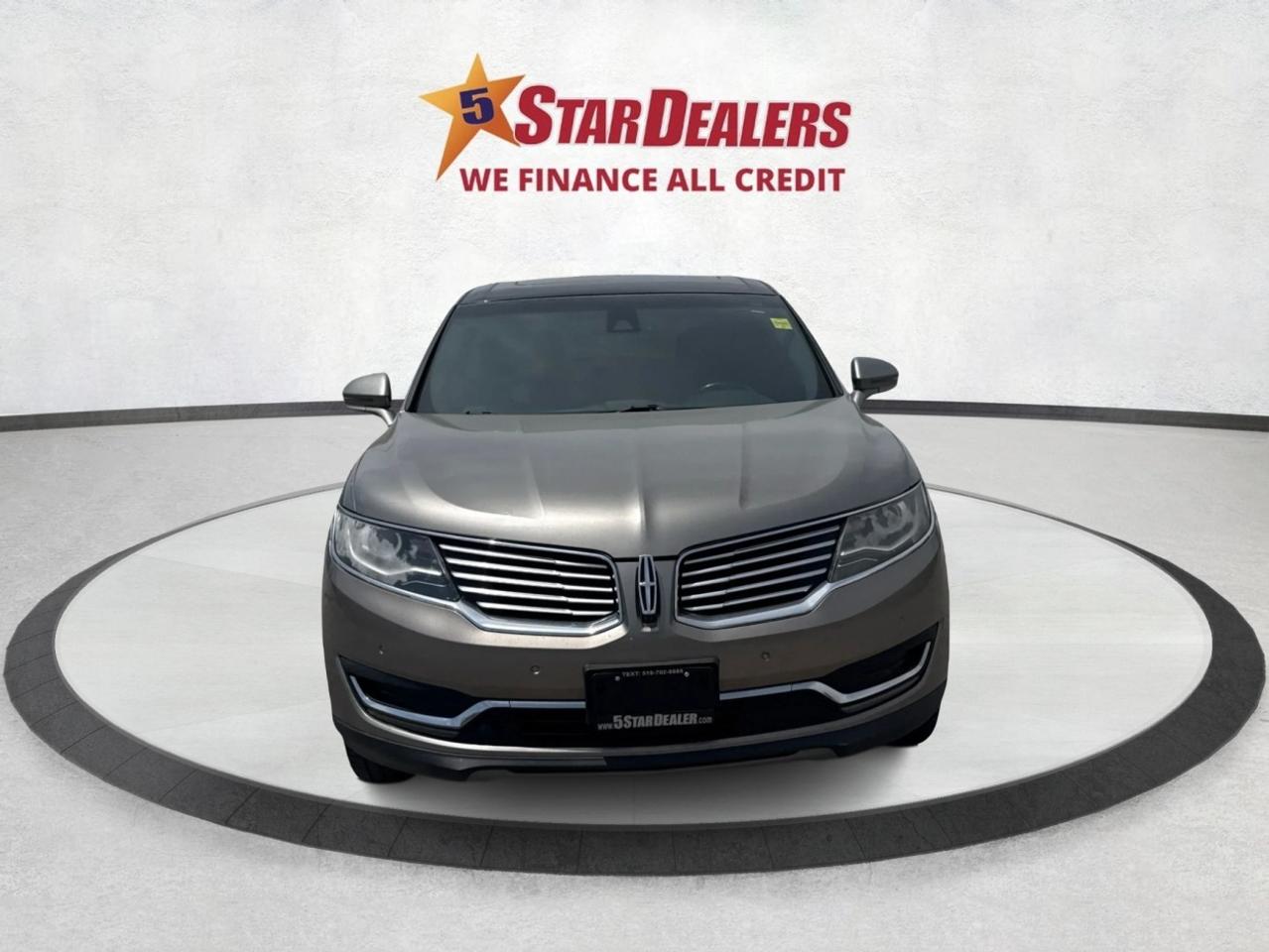 2016 Lincoln MKX AWD Reserve CERTIFIED NAV PANO ROOF WE FINANCE ALL Photo