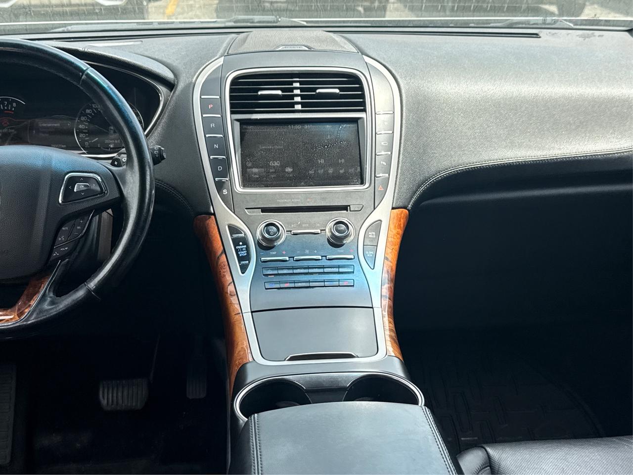 2016 Lincoln MKX AWD Reserve CERTIFIED NAV PANO ROOF WE FINANCE ALL Photo