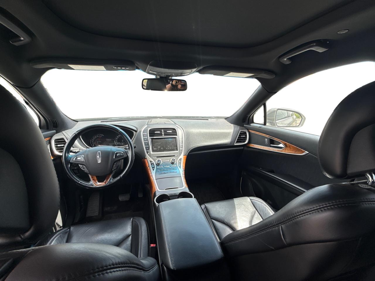 2016 Lincoln MKX AWD Reserve CERTIFIED NAV PANO ROOF WE FINANCE ALL Photo