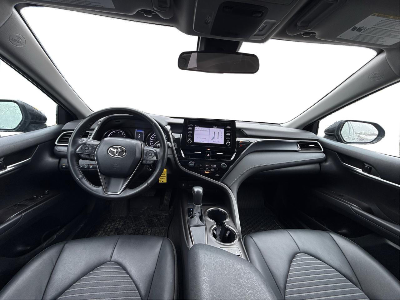 2023 Toyota Camry SE LEATHER MINT LOADED! WE FINANCE ALL CREDIT! Photo