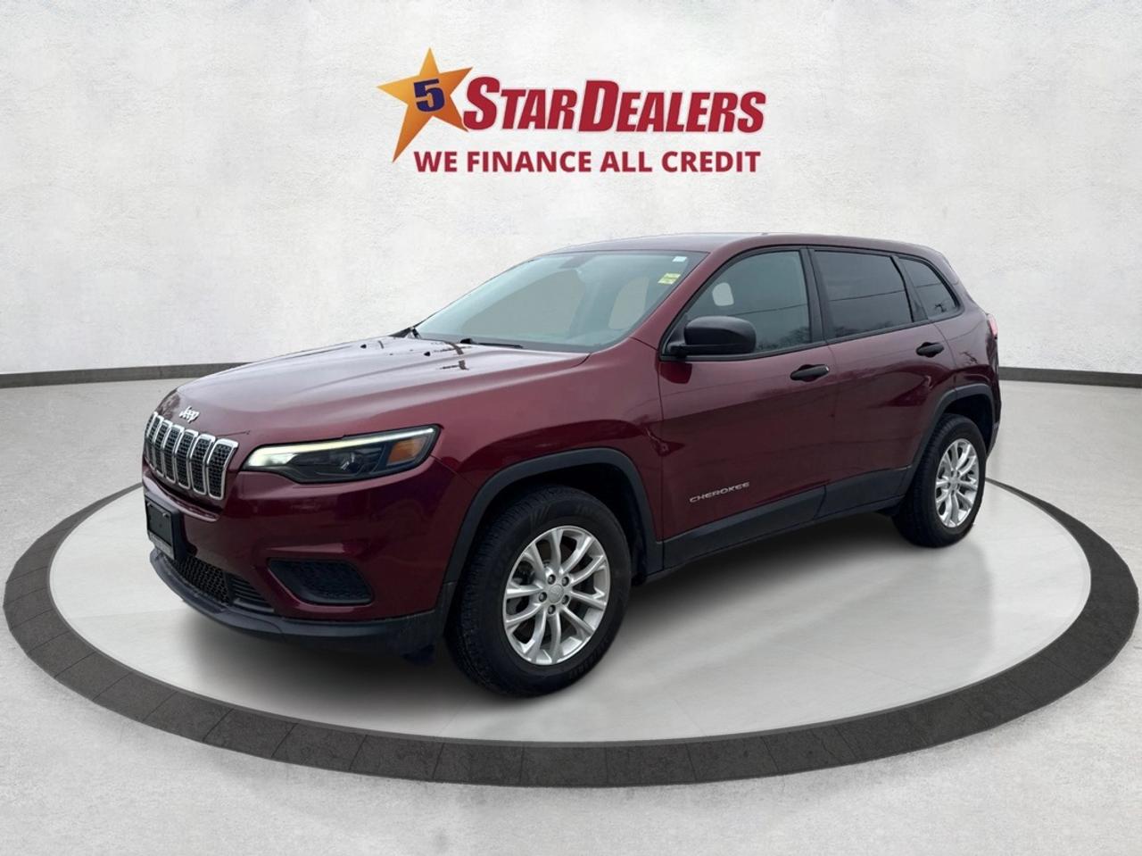 2020 Jeep Cherokee AWD HEATED SEATS REAR CAM WE FINANCE ALL CREDIT Photo2