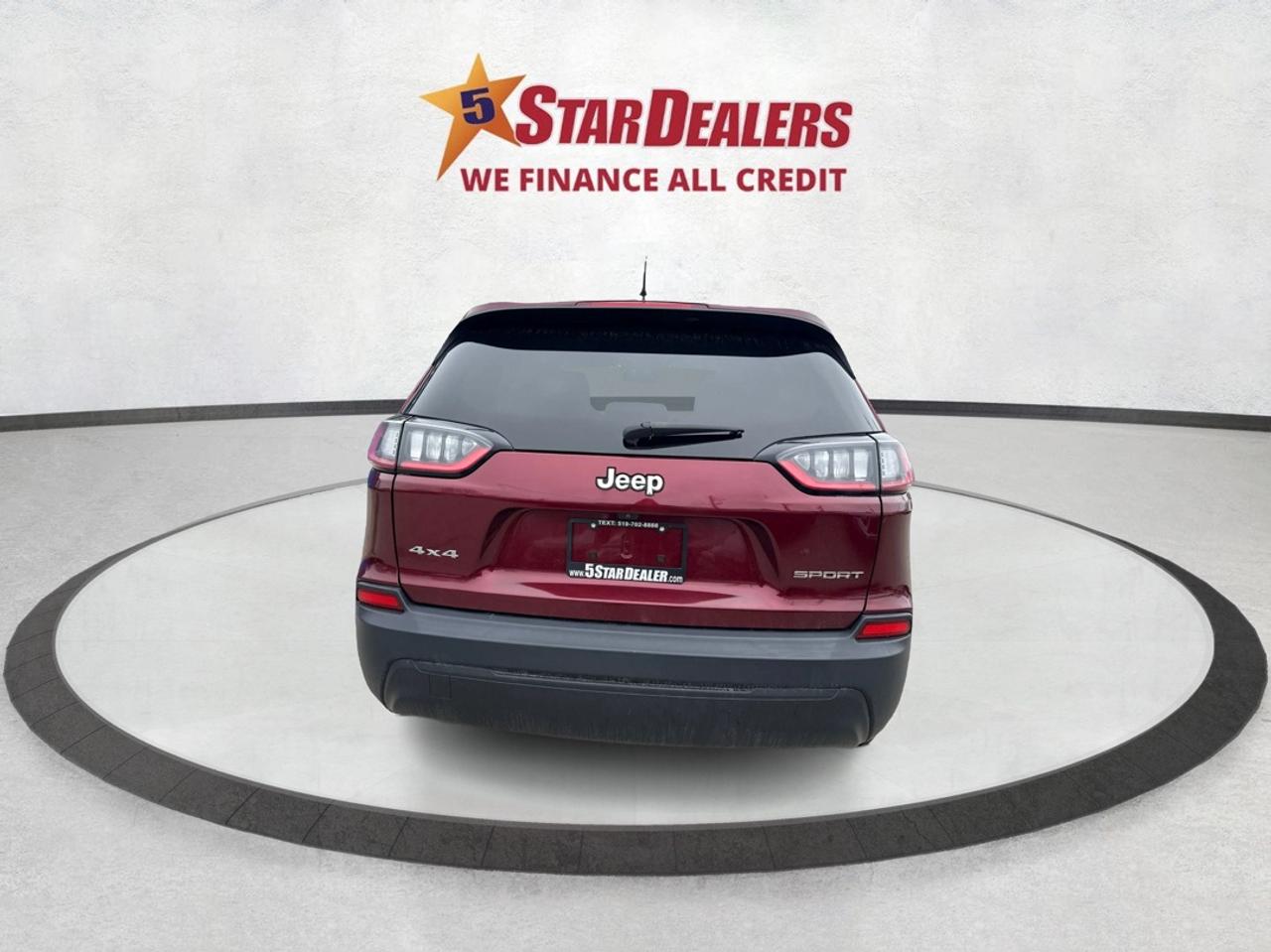 2020 Jeep Cherokee AWD HEATED SEATS REAR CAM WE FINANCE ALL CREDIT Photo