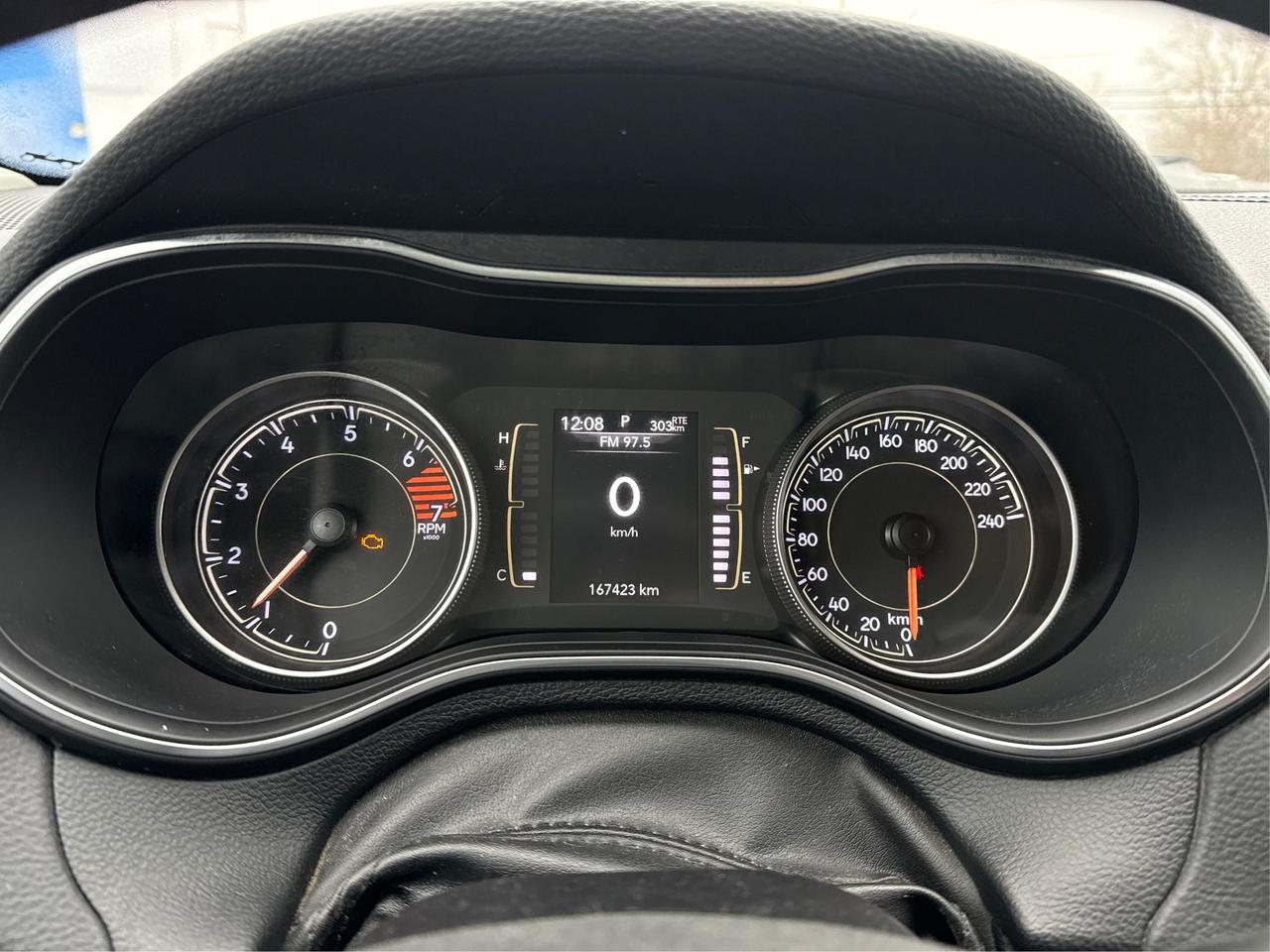 2020 Jeep Cherokee AWD HEATED SEATS REAR CAM WE FINANCE ALL CREDIT Photo