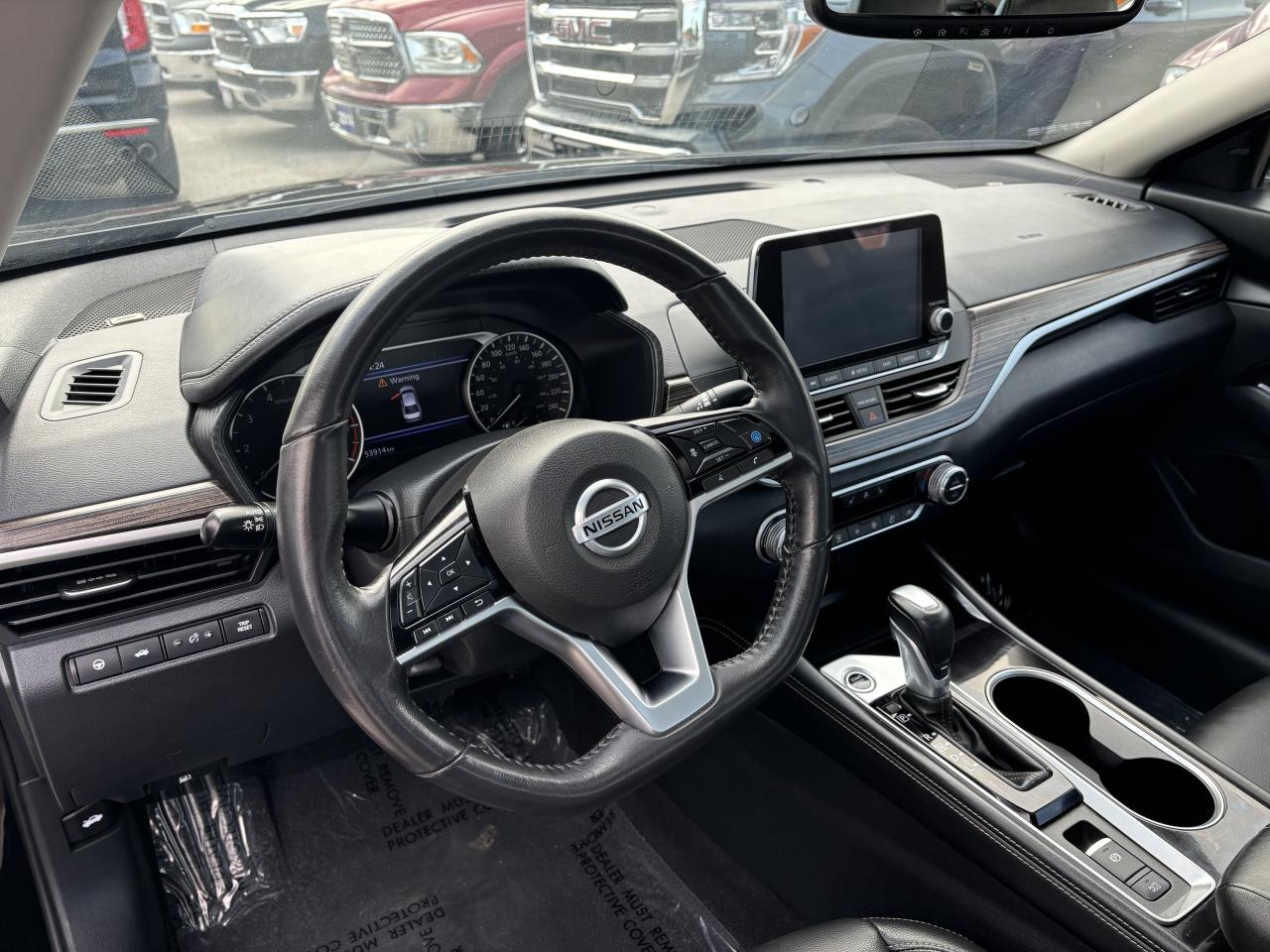 2022 Nissan Altima Platinum AWD ~Nav ~Cam ~Leather ~Bluetooth ~Roof Photo