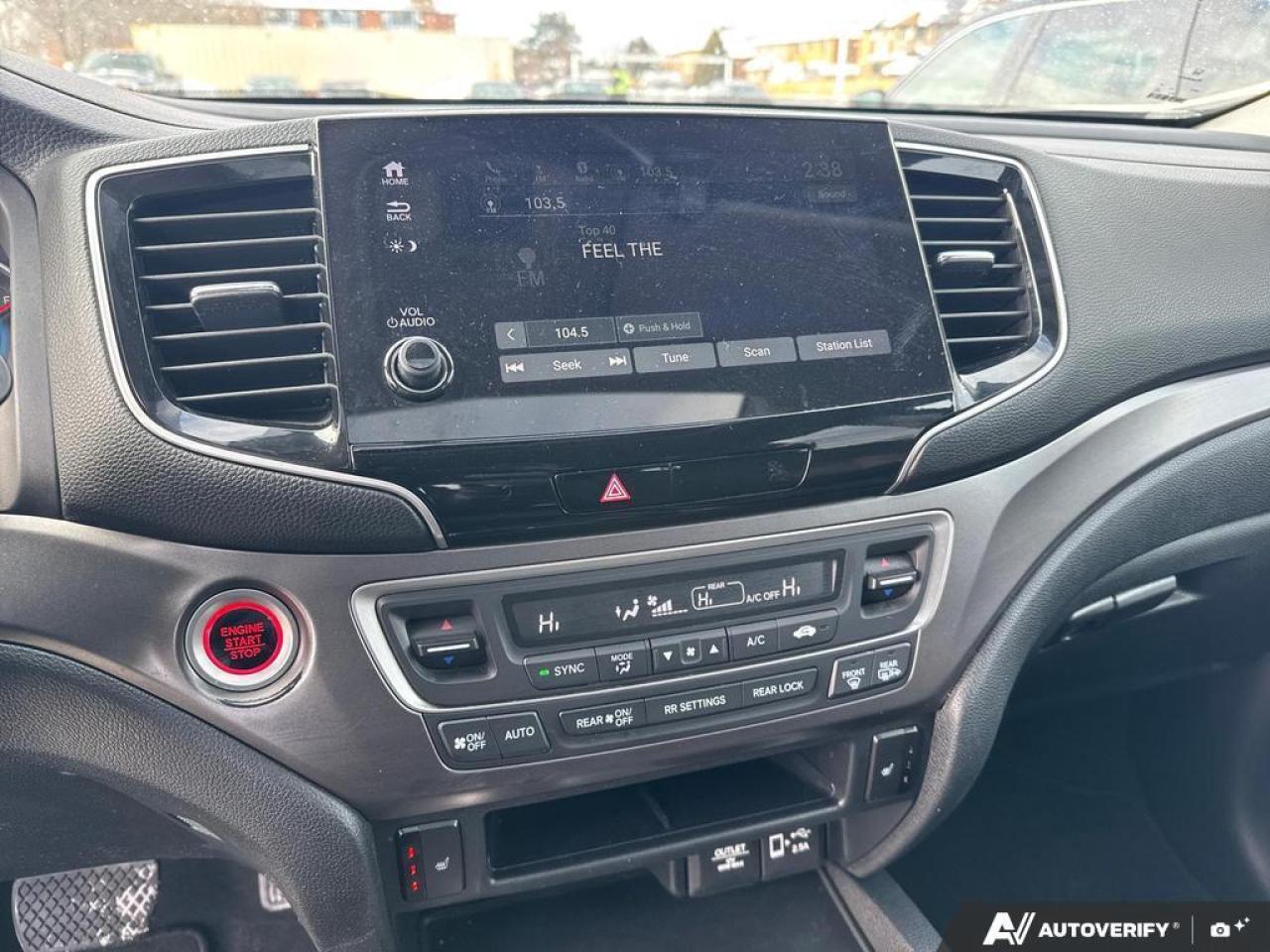 2021 Honda Pilot EX AWD   HTD WHEEL   SUNROOF   ONE OWNER Photo