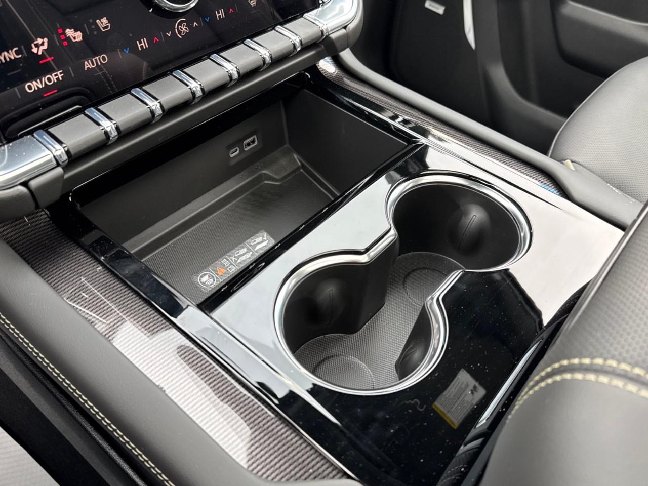 2026 GMC Yukon 4WD 4dr Elevation Photo