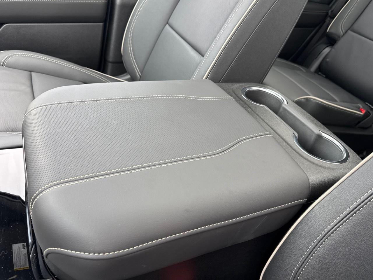 2026 GMC Yukon 4WD 4dr Elevation Photo