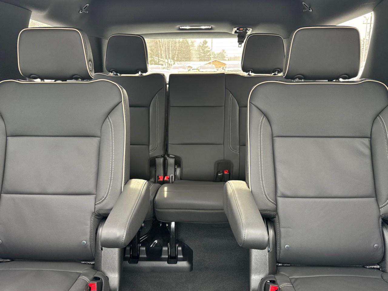 2026 GMC Yukon 4WD 4dr Elevation Photo