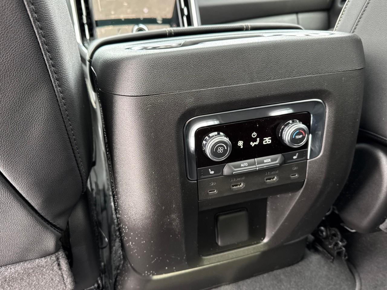 2026 GMC Yukon 4WD 4dr Elevation Photo