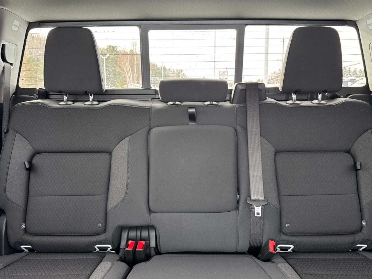 2026 GMC SIERRA 2500HD Crew Cab Standard Box 4-Wheel Drive SLE Photo