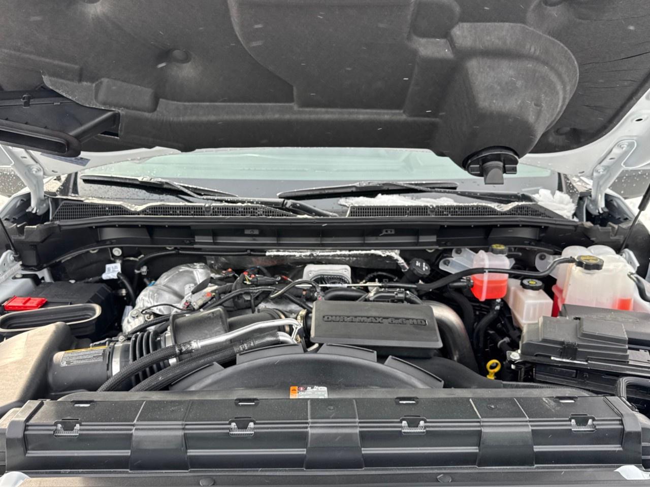 2026 GMC SIERRA 2500HD Crew Cab Standard Box 4-Wheel Drive SLE Photo