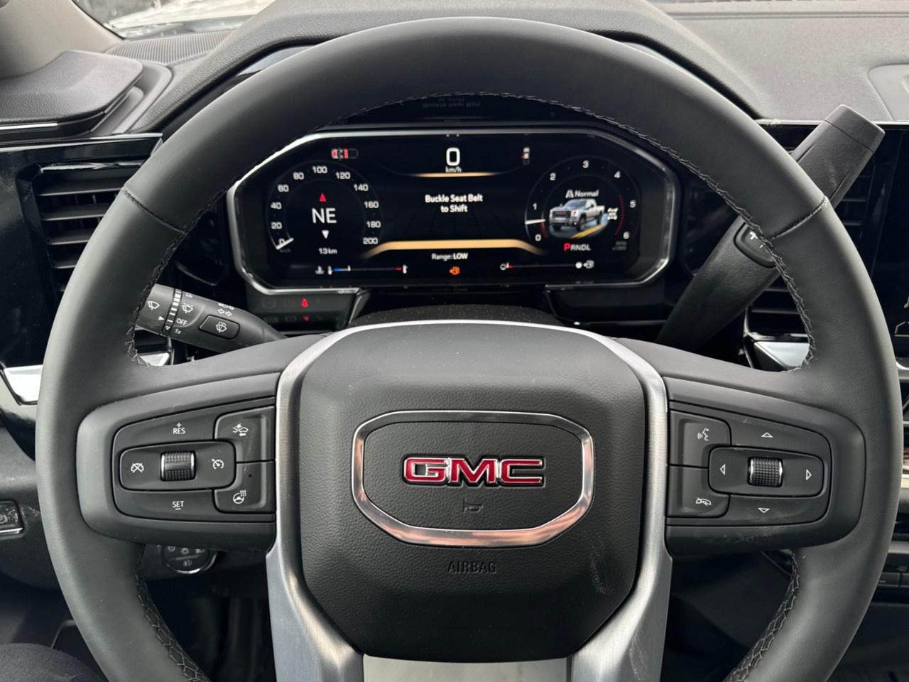 2026 GMC SIERRA 2500HD Crew Cab Standard Box 4-Wheel Drive SLE Photo