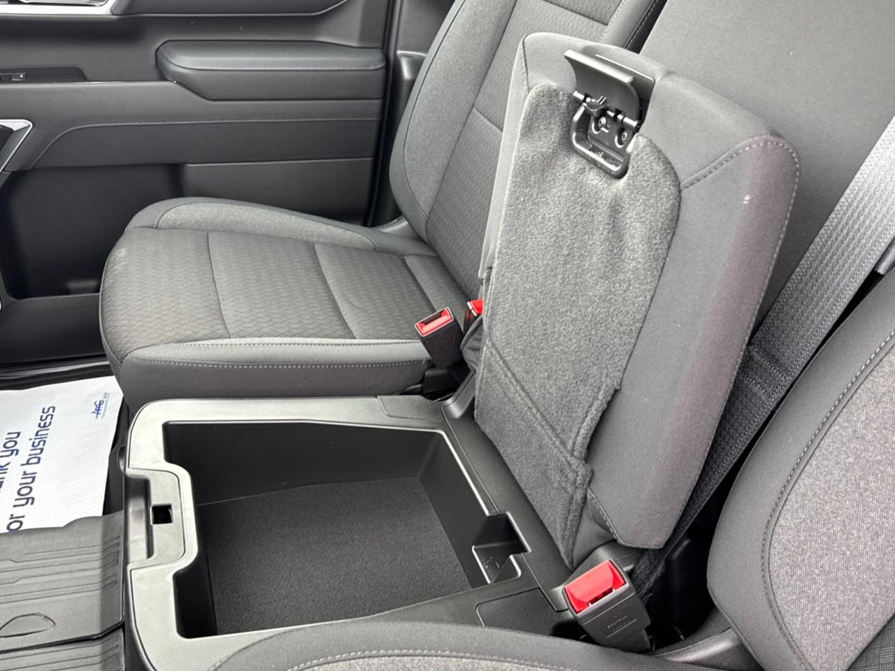 2026 GMC SIERRA 2500HD Crew Cab Standard Box 4-Wheel Drive SLE Photo