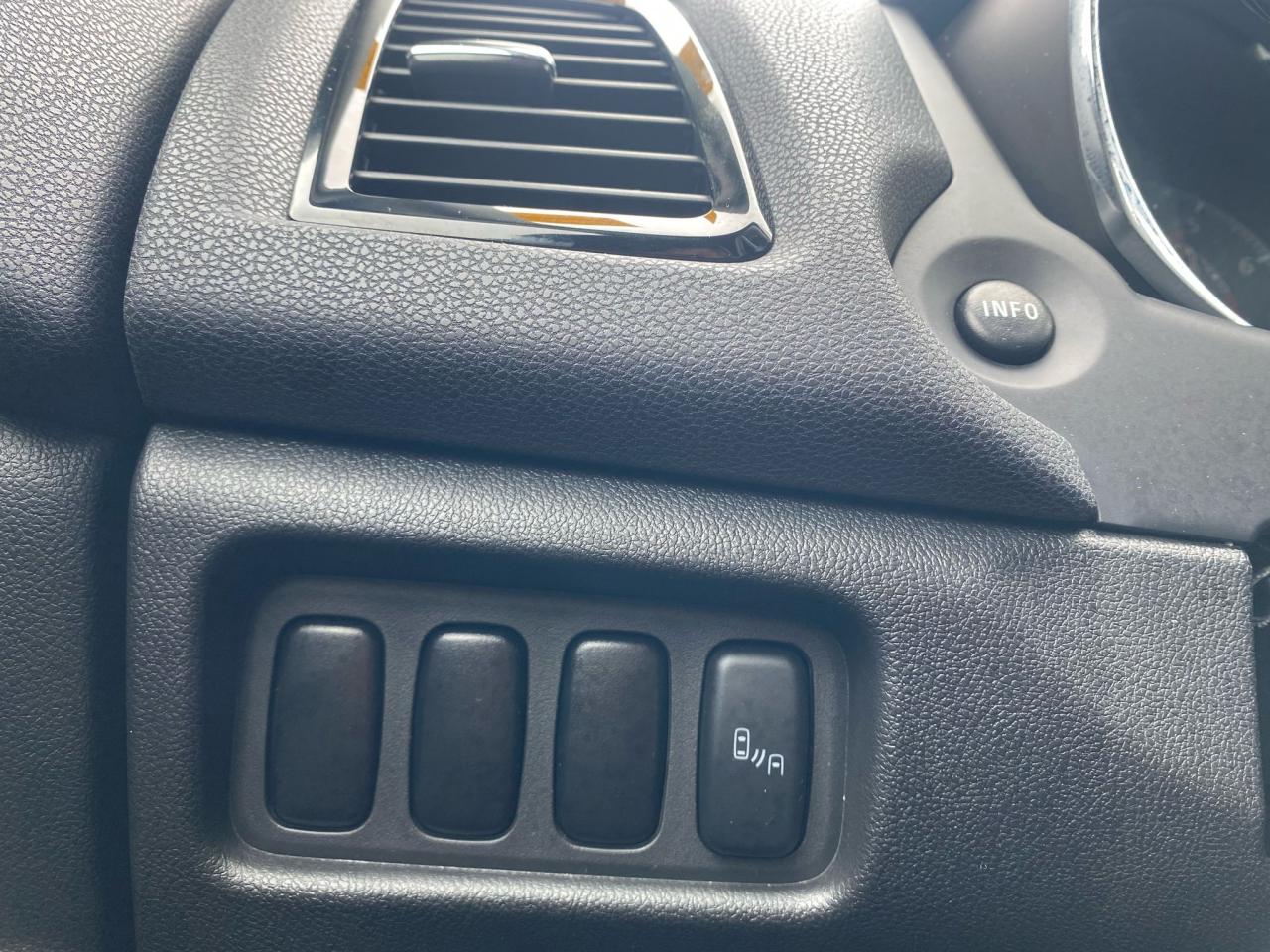 2023 Mitsubishi RVR SE AWD ~Heated Seats ~Camera ~Bluetooth ~Alloys Photo