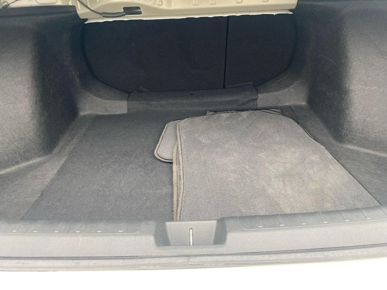 2022 Honda Civic LX ~Heated Seats ~Backup Camera ~Bluetooth Photo