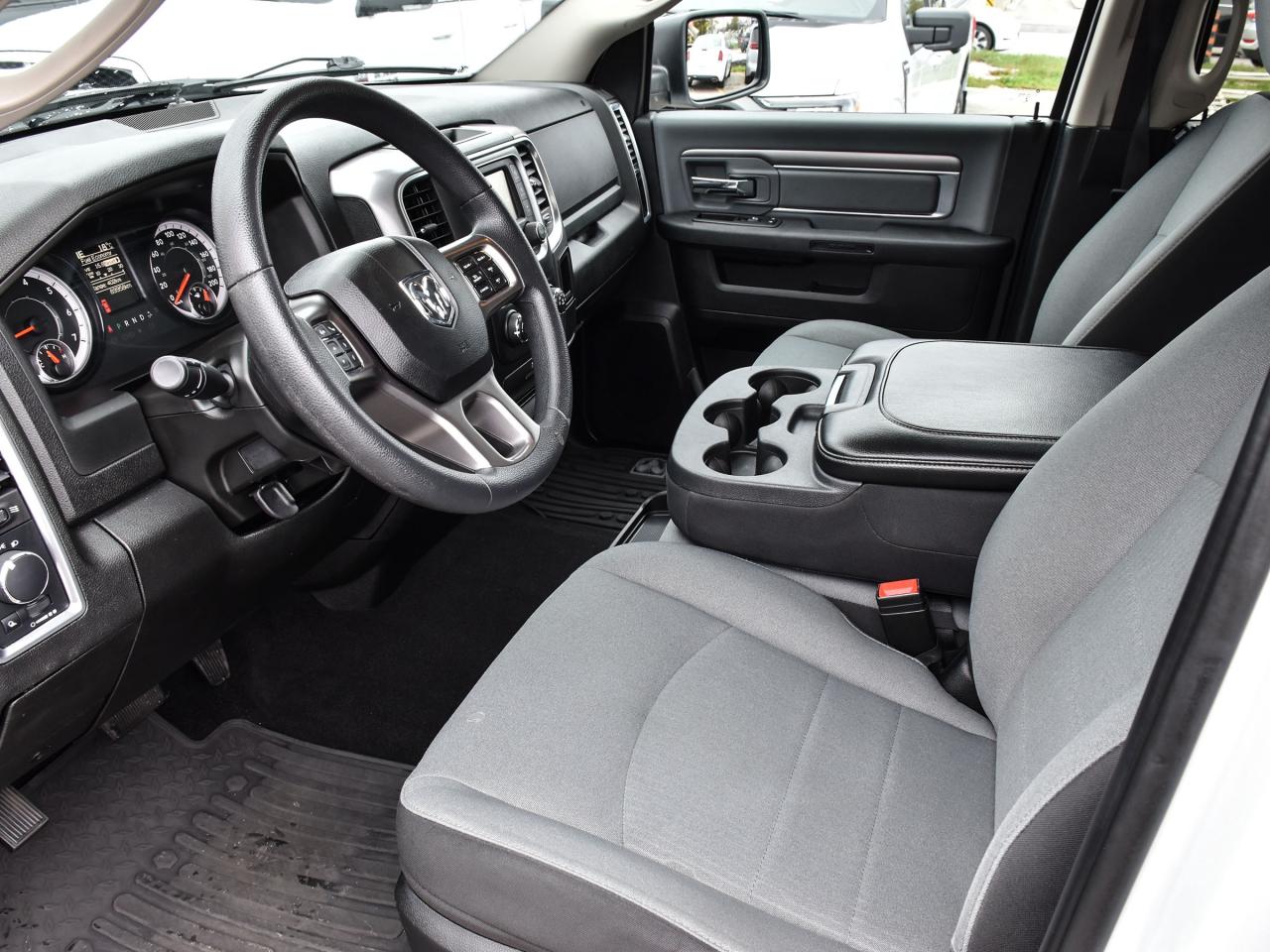 2022 RAM 1500 Classic SLT Crew Cab 4x4 ~Heated Mirrors ~Bluetooth ~Cam Photo