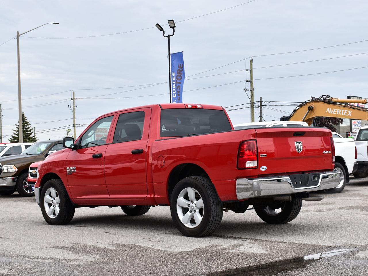 2022 RAM 1500 Classic SLT Crew Cab 4x4 ~Backup Camera ~Bluetooth ~20's Photo