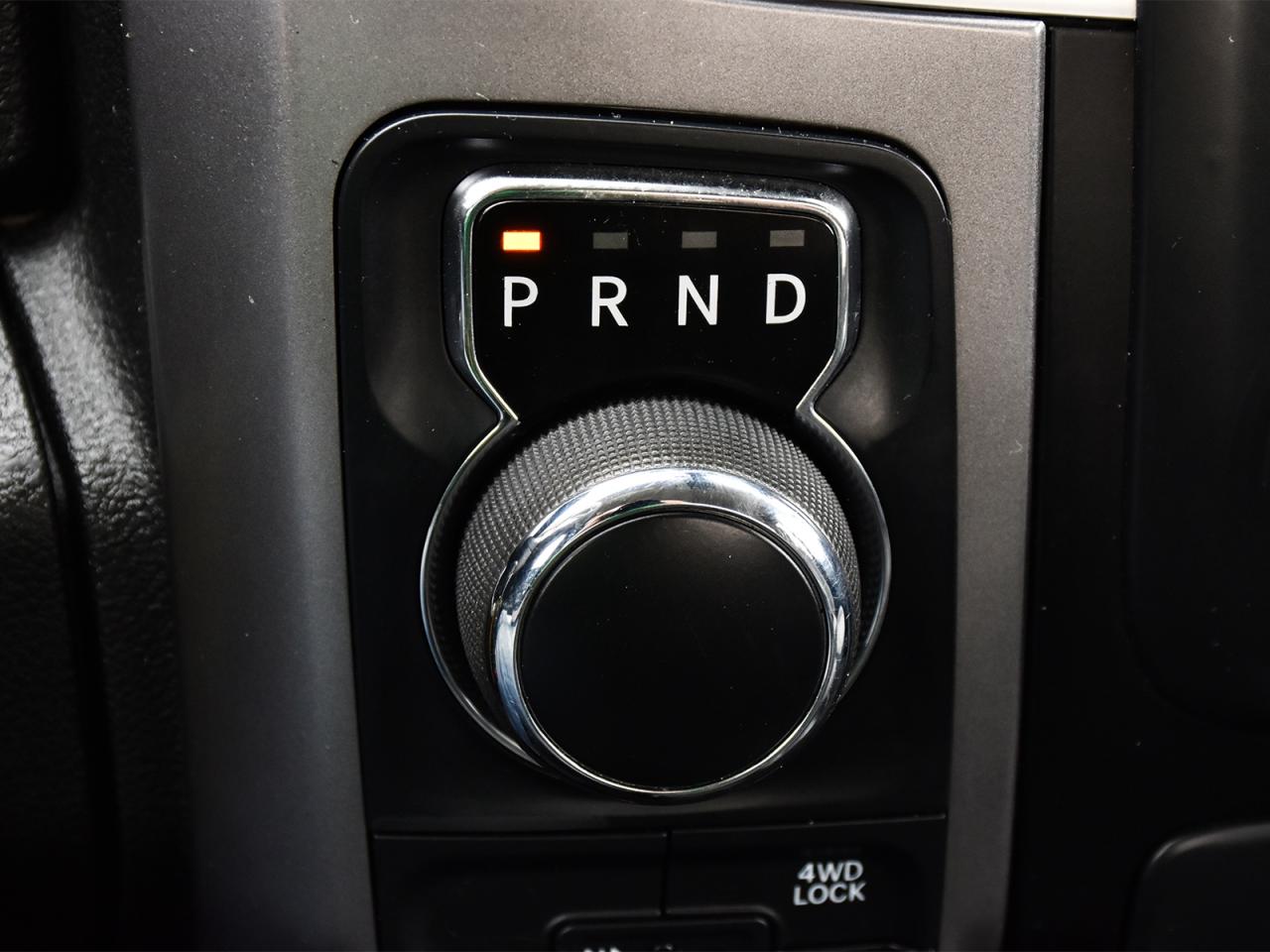 2022 RAM 1500 Classic SLT Crew Cab 4x4 ~Backup Camera ~Bluetooth ~20's Photo