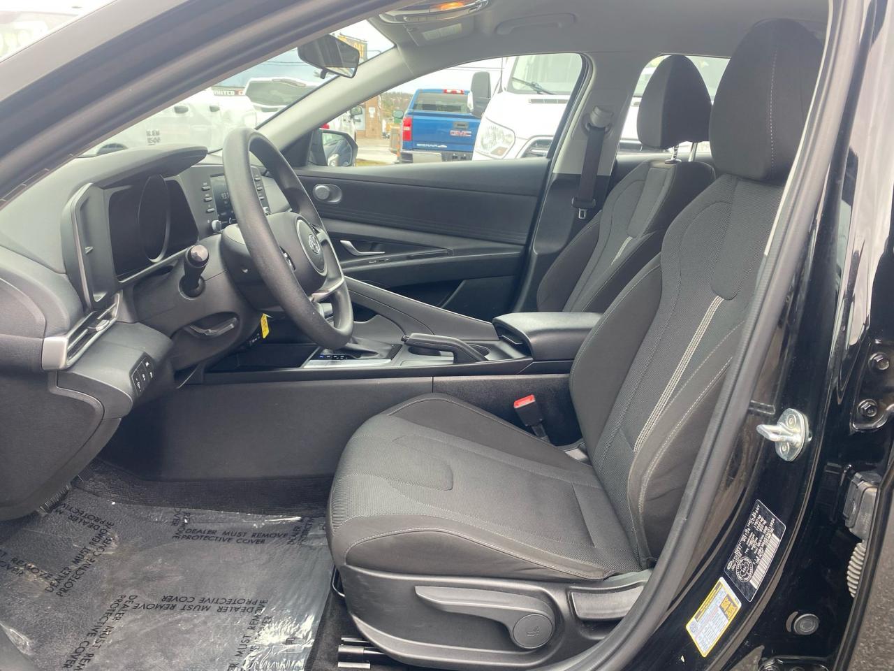 2022 Hyundai Elantra Essential ~Heated Seats ~Alloys ~Bluetooth ~Cam Photo