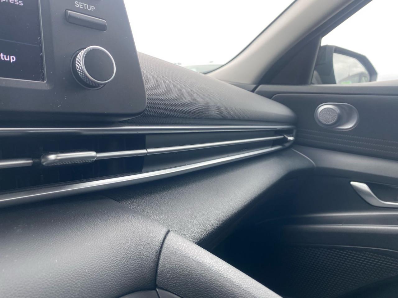 2022 Hyundai Elantra Essential ~Heated Seats ~Alloys ~Bluetooth ~Cam Photo