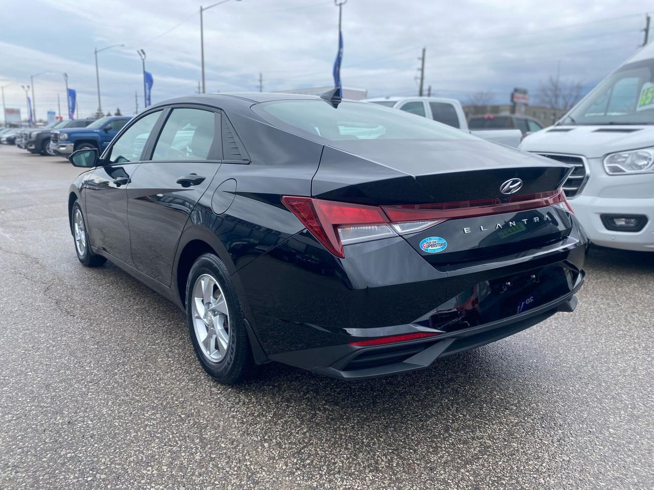 2022 Hyundai Elantra Essential ~Heated Seats ~Alloys ~Bluetooth ~Cam Photo2