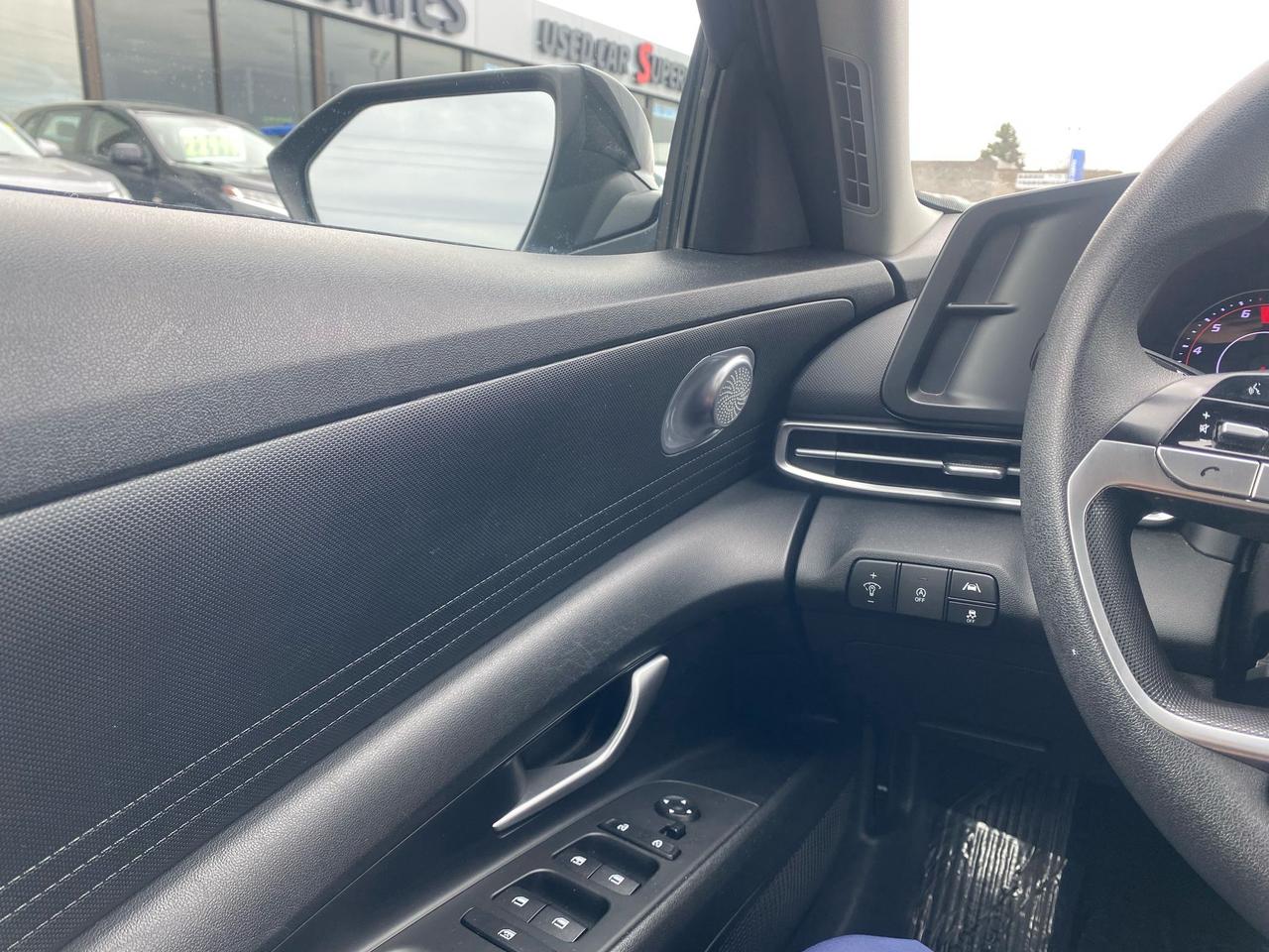 2022 Hyundai Elantra Essential ~Heated Seats ~Alloys ~Bluetooth ~Cam Photo