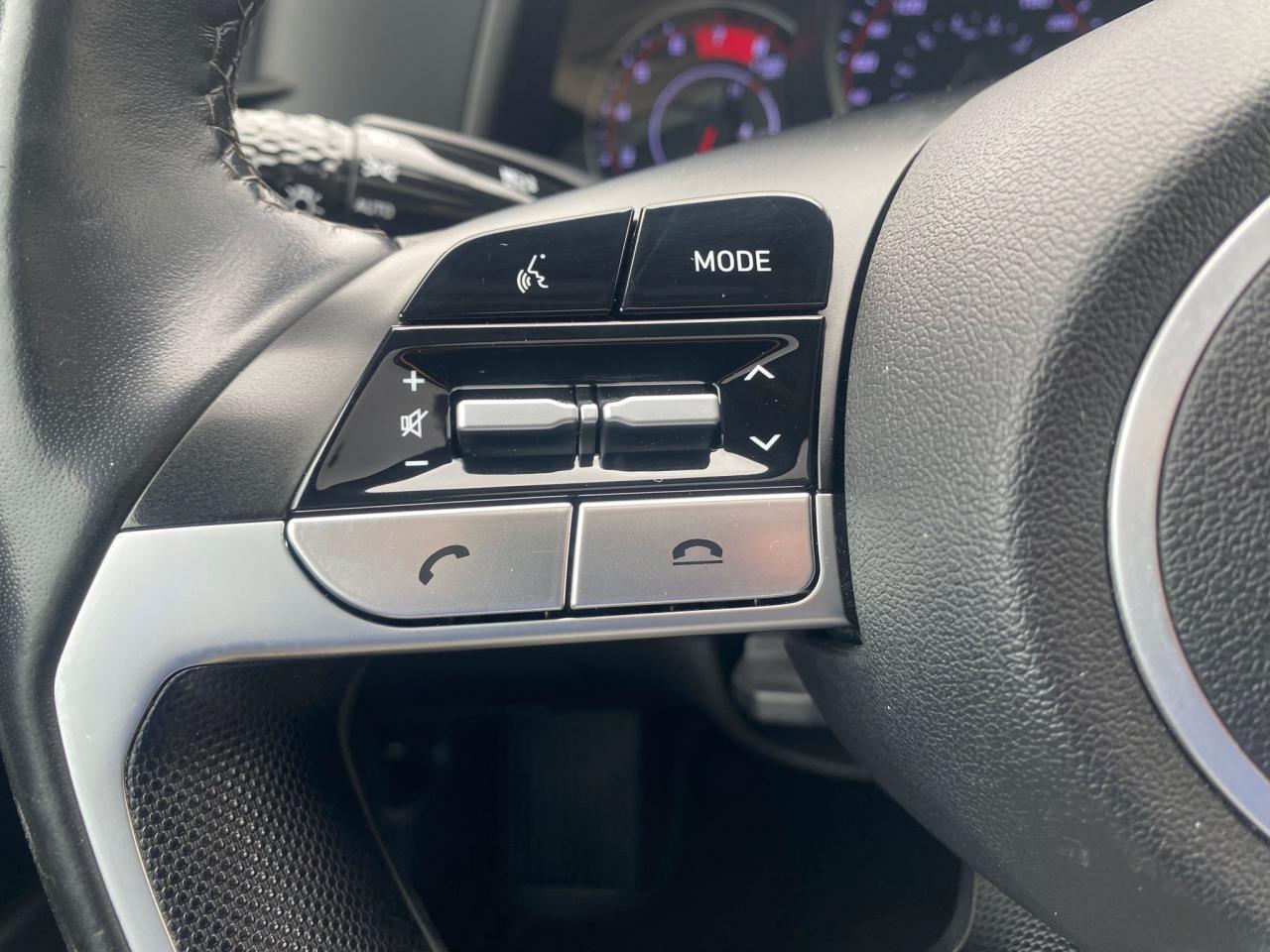 2022 Hyundai Elantra Preferred ~Heated Seats + Wheel ~Camera ~Moonroof Photo