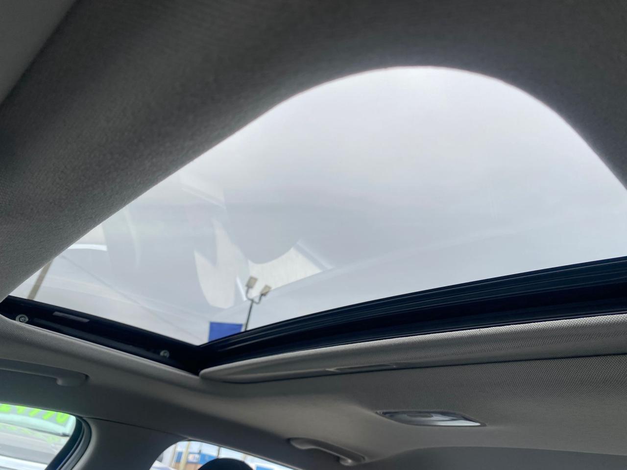 2022 Hyundai Elantra Preferred ~Heated Seats + Wheel ~Camera ~Moonroof Photo