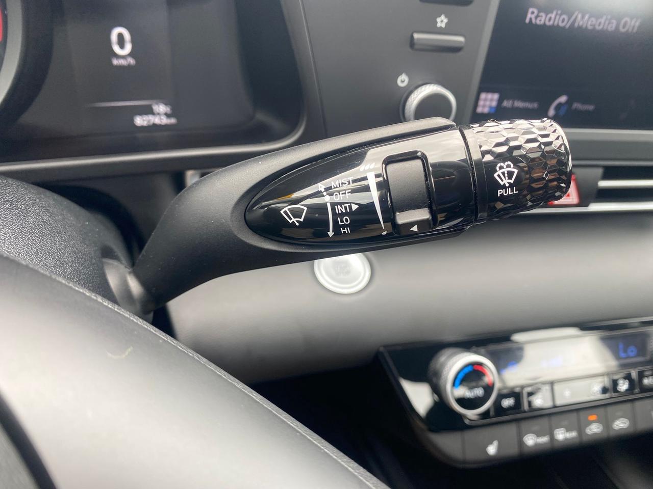 2022 Hyundai Elantra Preferred ~Heated Seats + Wheel ~Camera ~Moonroof Photo