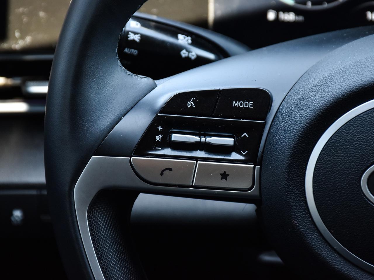 2025 Hyundai Elantra Preferred ~Nav ~Camera ~Heated Seats ~Moonroof Photo