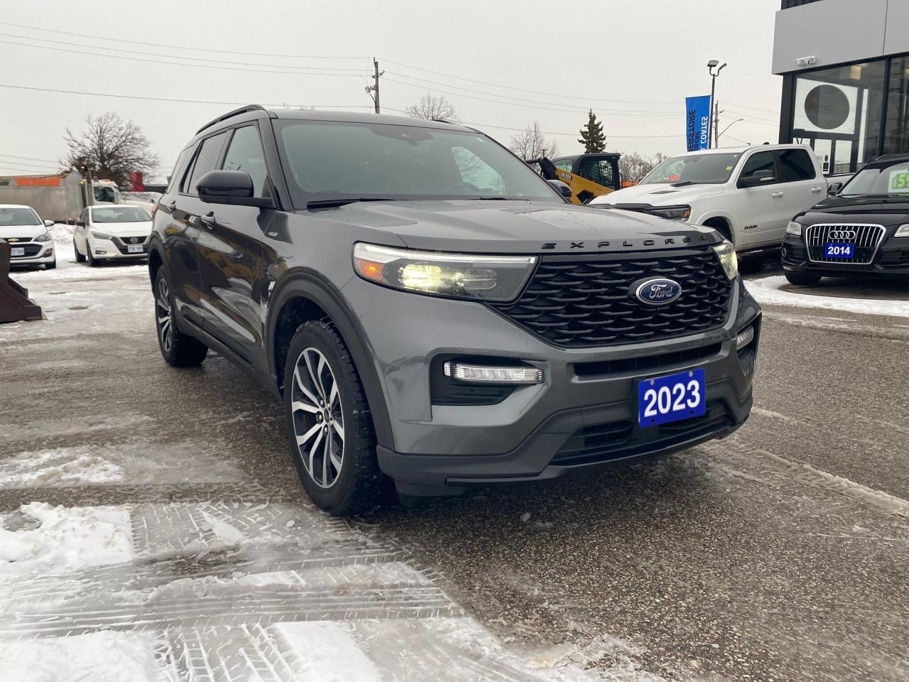 2023 Ford Explorer ST-Line 4x4 ~Leather ~Camera ~Pano Roof ~B&O Audio Photo4