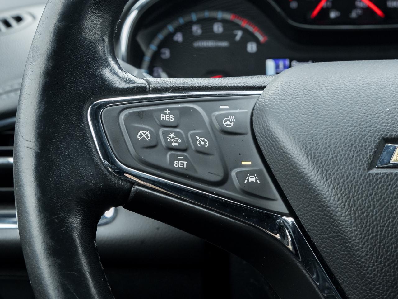 2018 Chevrolet Cruze 4dr Sdn 1.4L Premier   Local trade   Clean carfax! Photo