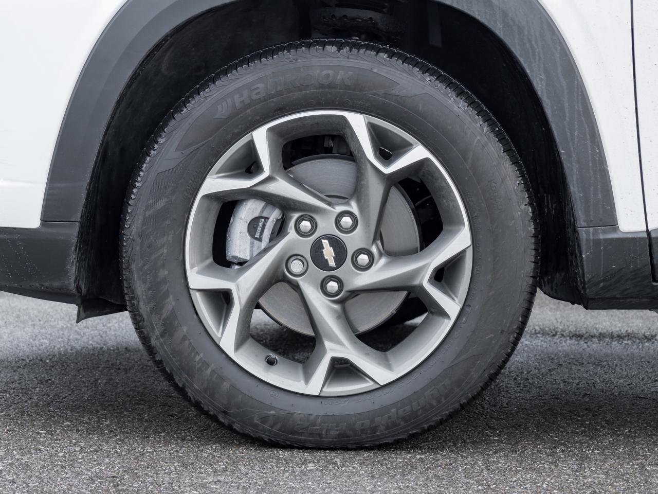 2025 Chevrolet Trax LT Convenience PKG, 17" Wheels, 1.2L Turbo Photo3