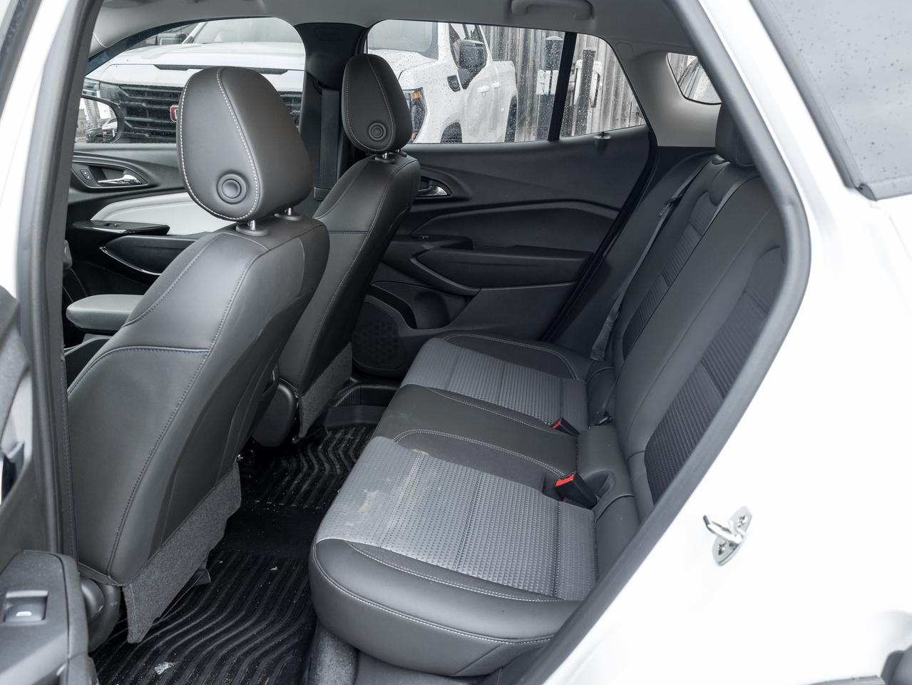 2025 Chevrolet Trax LT Convenience PKG, 17" Wheels, 1.2L Turbo Photo