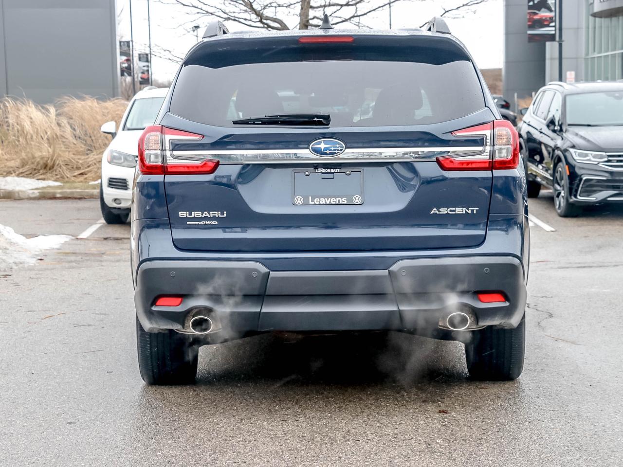 2023 Subaru ASCENT Limited 8-Passenger Photo