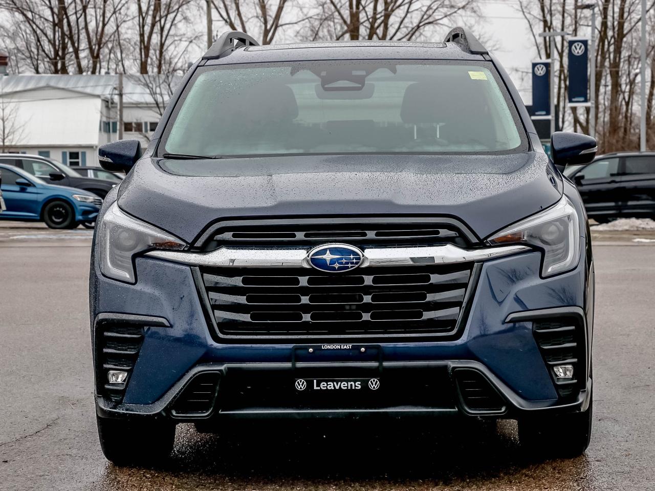 2023 Subaru ASCENT Limited 8-Passenger Photo