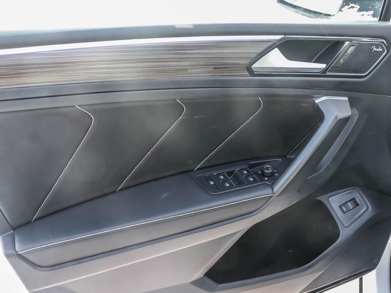 2022 Volkswagen Tiguan HIGHLINE R-LINE 4MOTION Photo