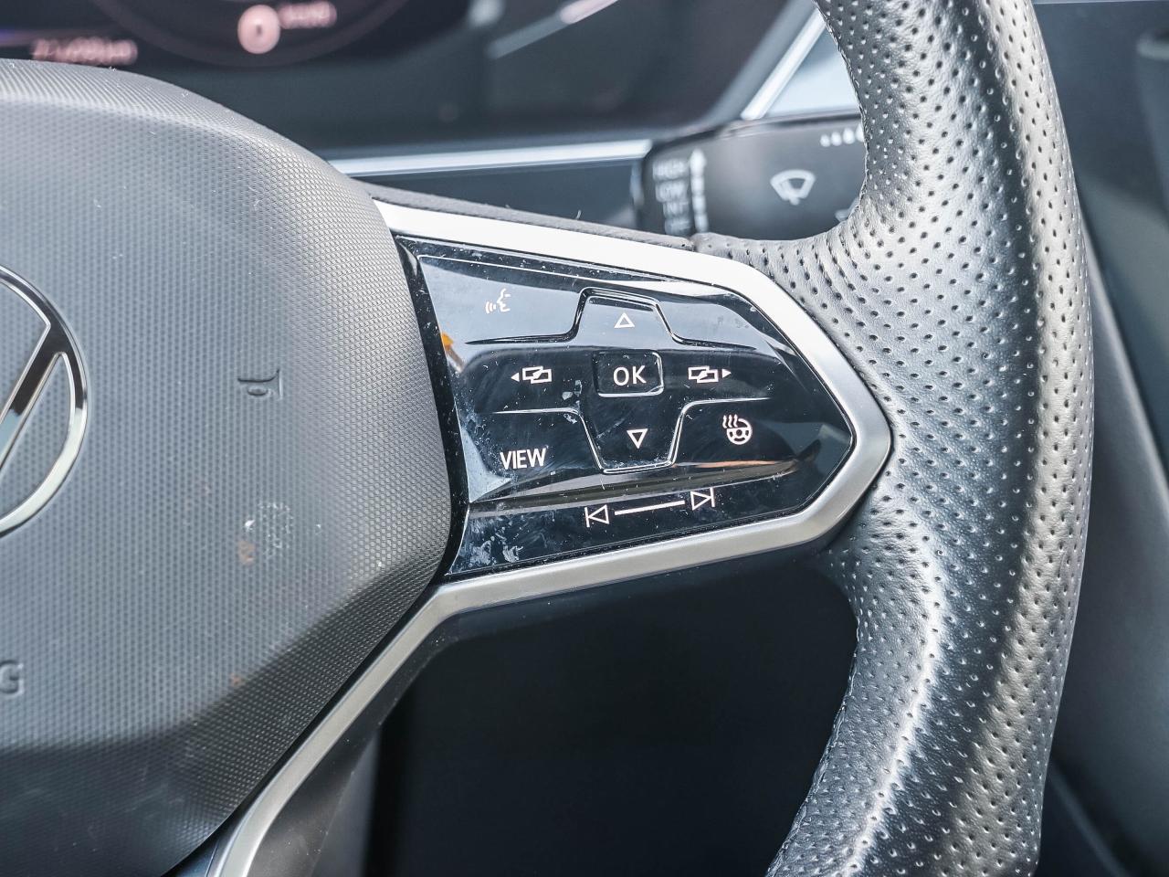 2022 Volkswagen Tiguan HIGHLINE R-LINE 4MOTION Photo