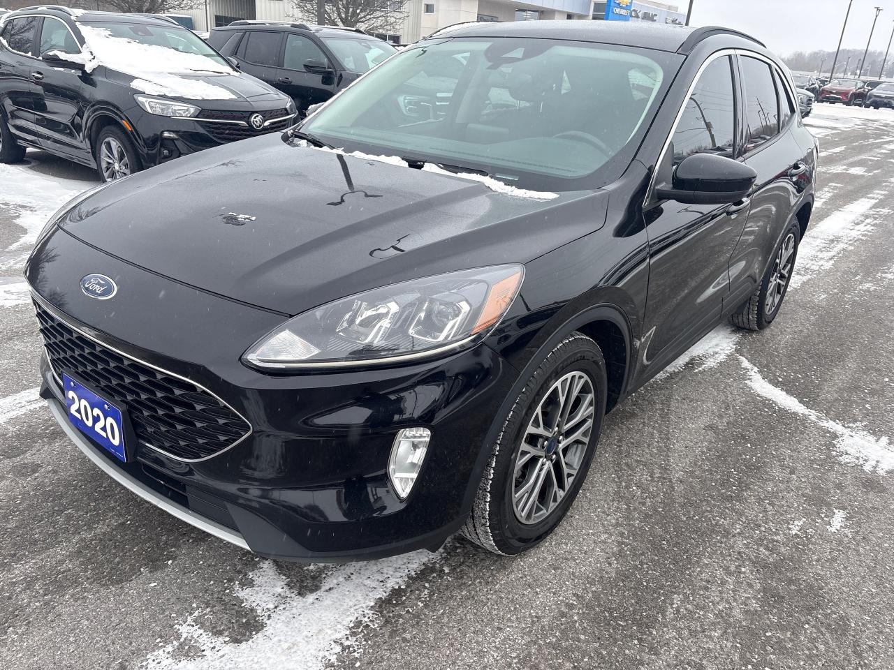 2020 Ford Escape SEL + Heated Cloth + Navi + 1 Owner Photo2