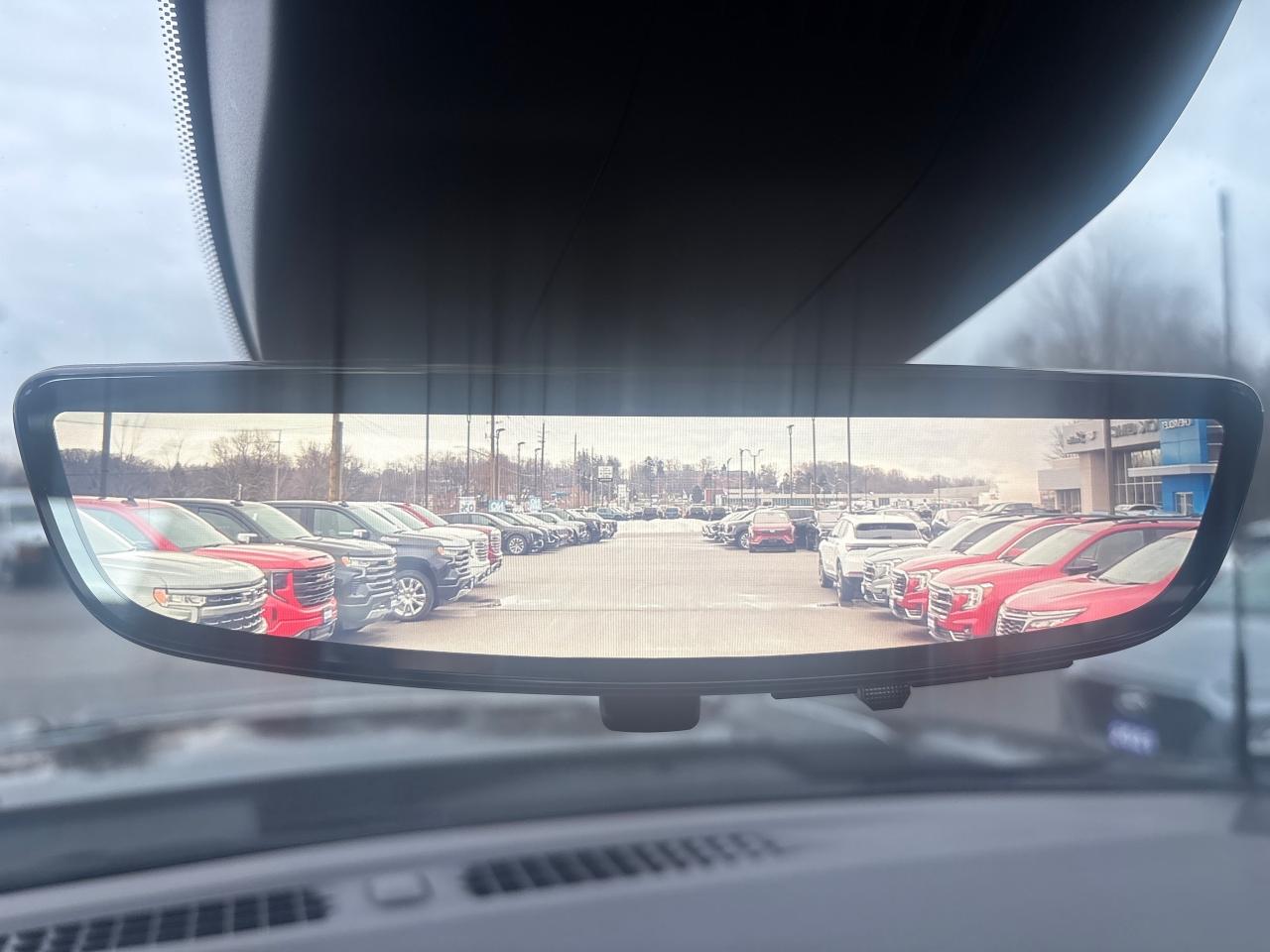 2024 Chevrolet SILVERADO 2500HD High Country 2500 + Premium Pkg + Midnight Edition Photo