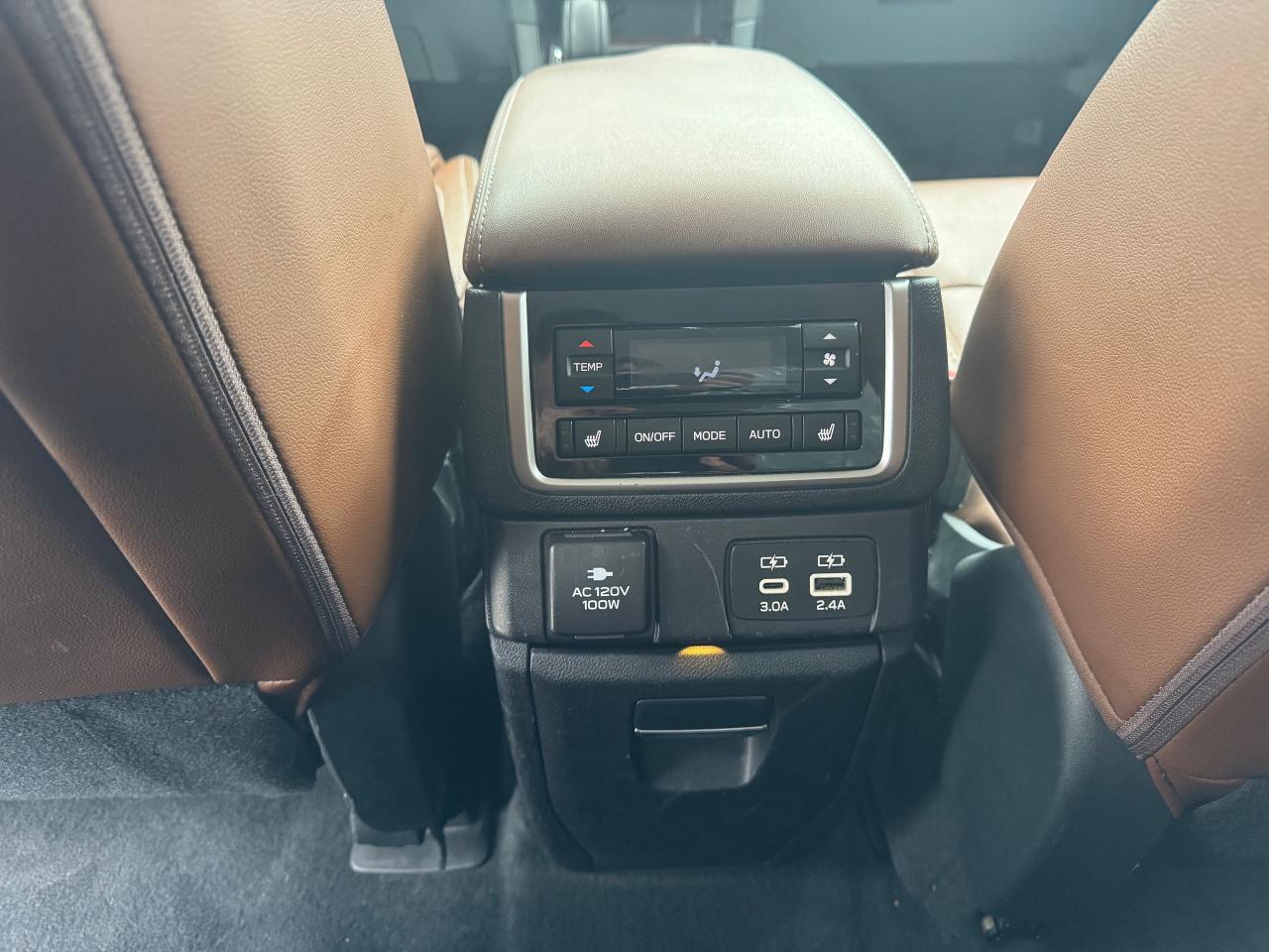 2023 Subaru ASCENT PREMIER   HEATED AND COOLED SEATS   CLEAN CARFAX Photo