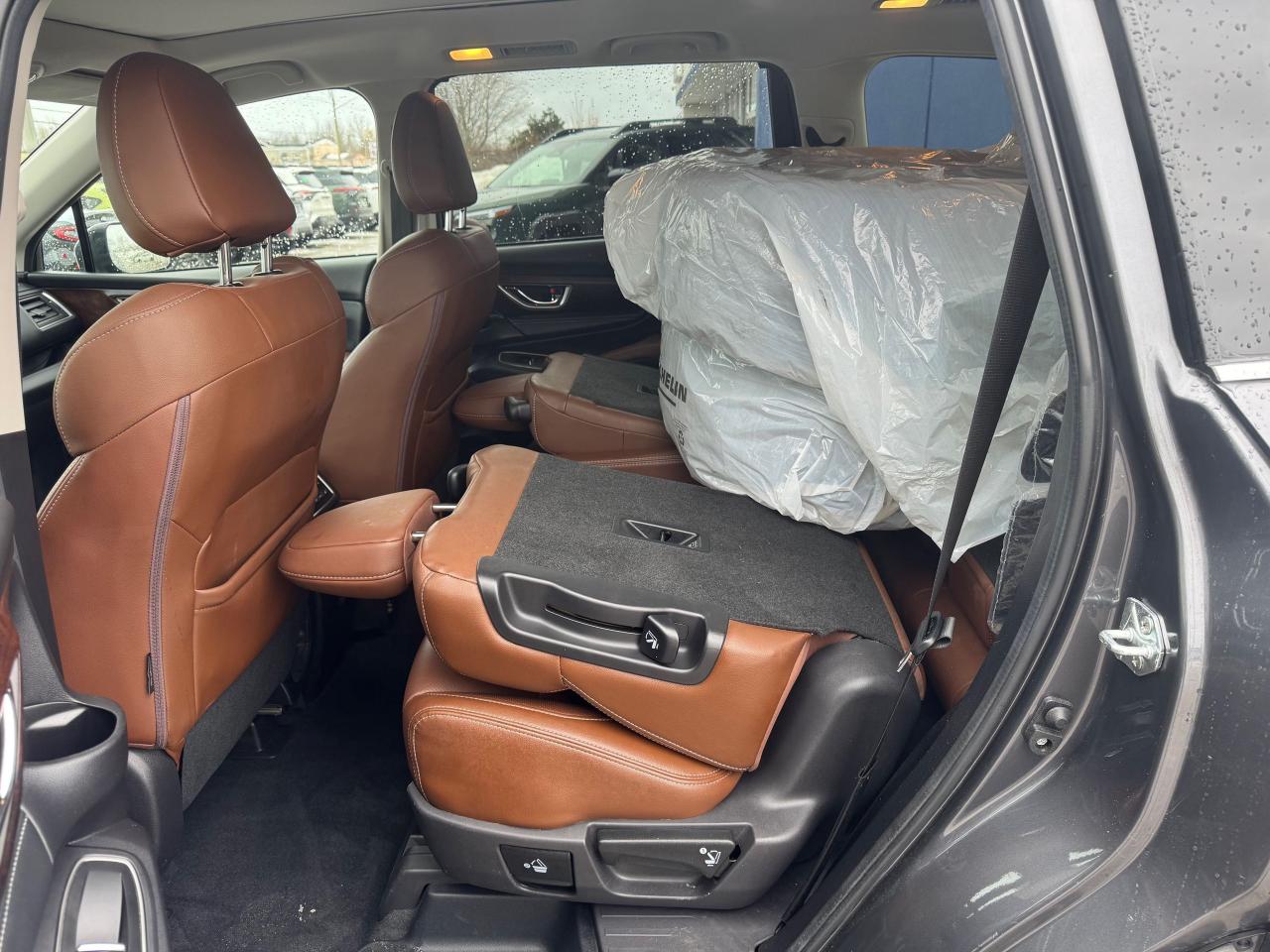 2023 Subaru ASCENT PREMIER   HEATED AND COOLED SEATS   CLEAN CARFAX Photo
