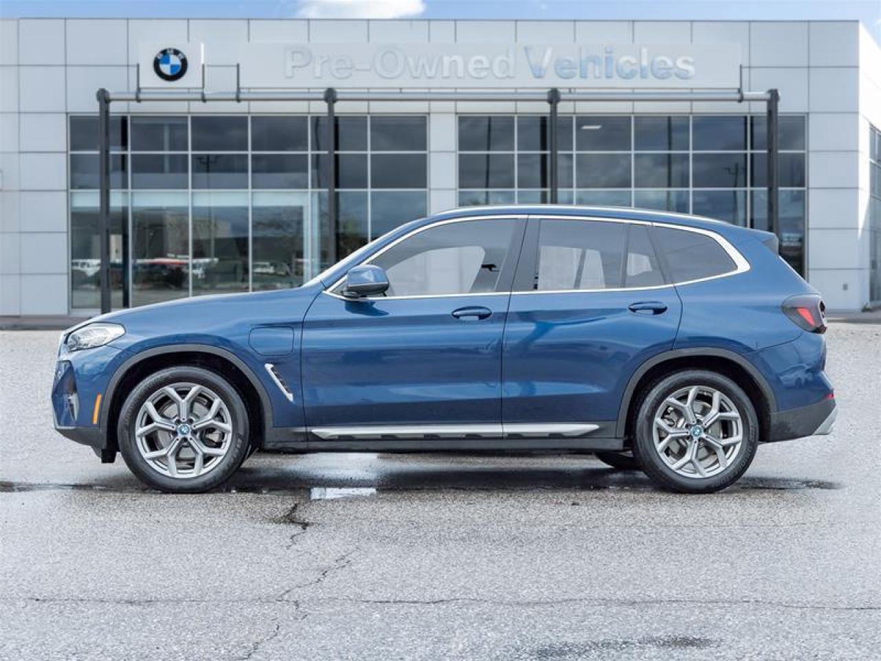 2023 BMW X3 PHEV xDrive30e 4dr All-Wheel Drive Sports Activity Vehicle Photo3