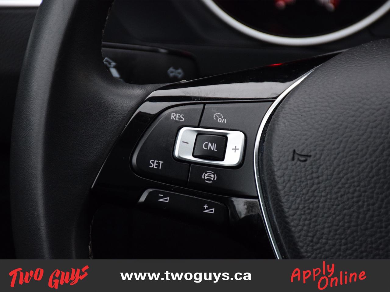 2021 Volkswagen Tiguan Comfortline 4MOTION AWD Panoroof Nav Back Up Cam Photo