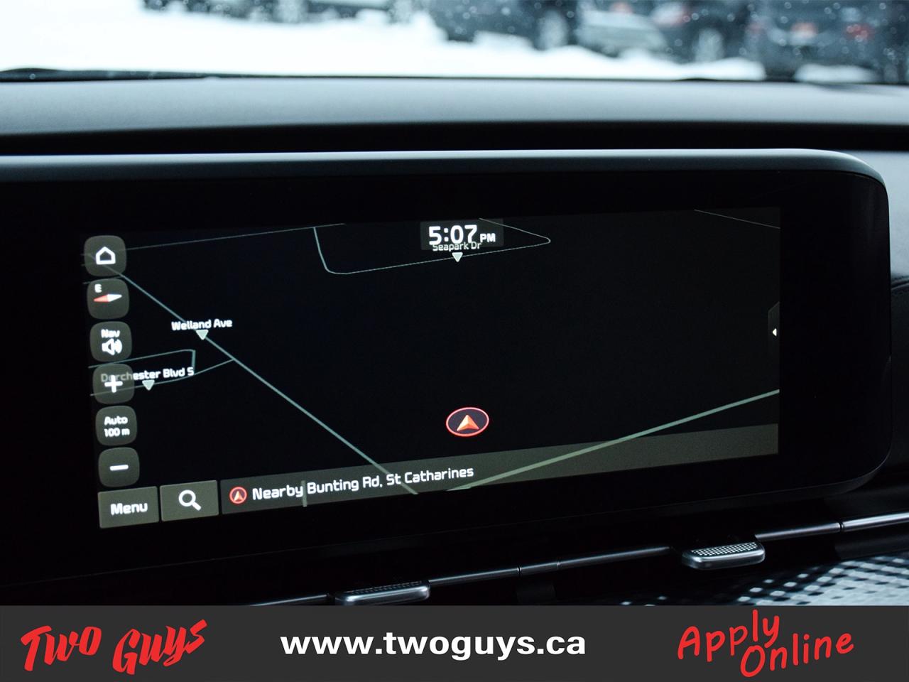 2023 Kia Carnival SX FWD 7 Passenger Leather Sunroof Nav Photo