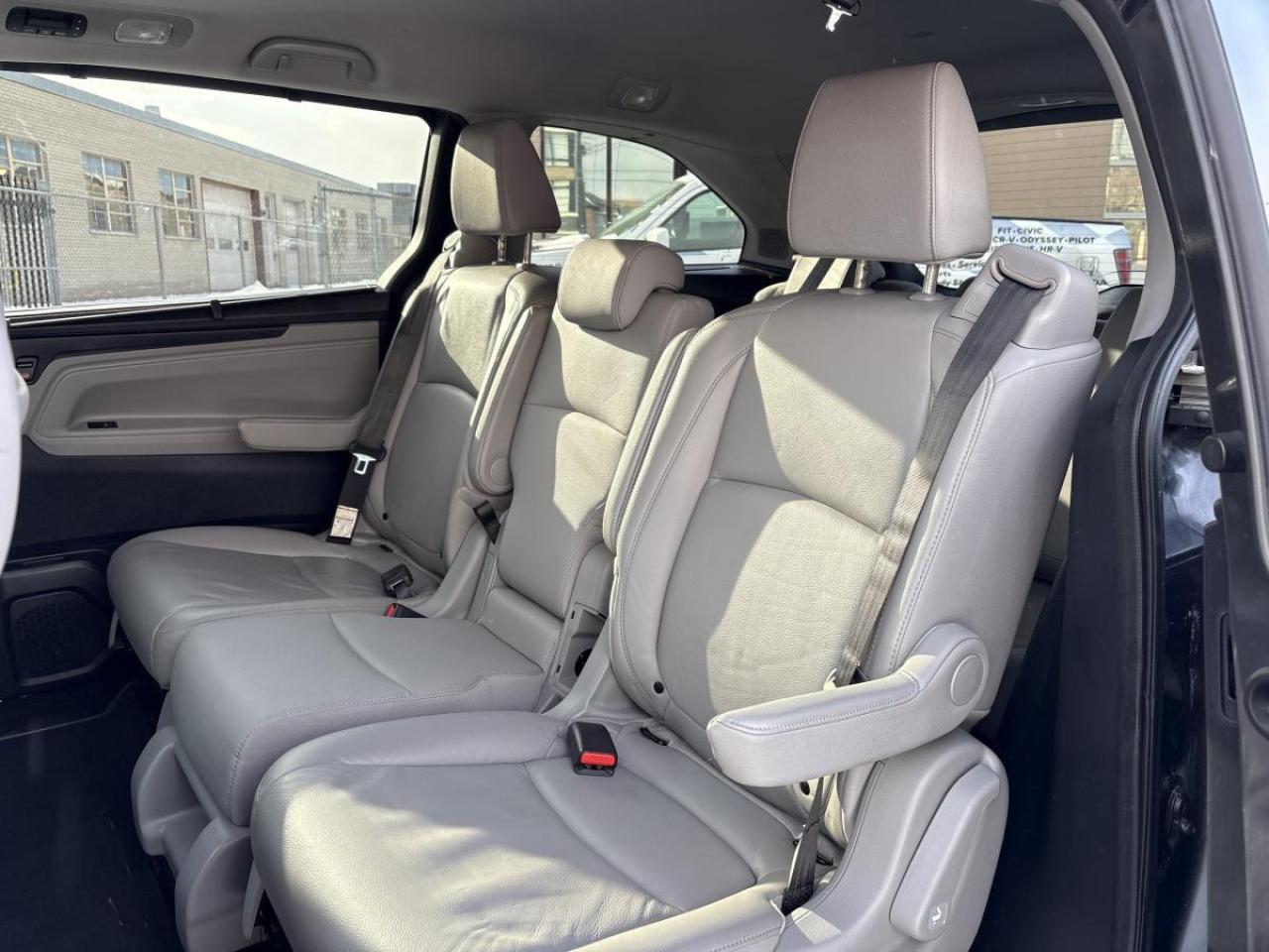 2020 Honda Odyssey Touring LOADED! Photo