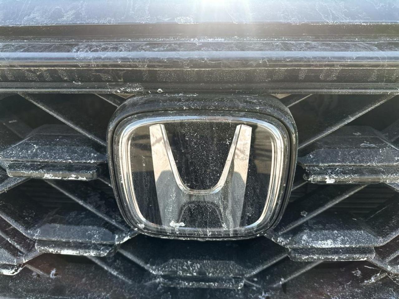 2023 Honda CR-V Hybrid Touring Photo