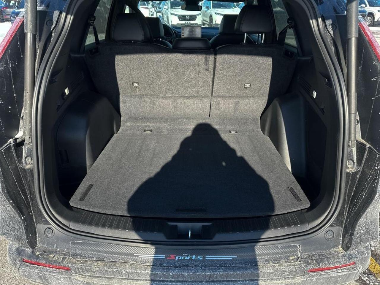 2023 Honda CR-V Hybrid Touring Photo