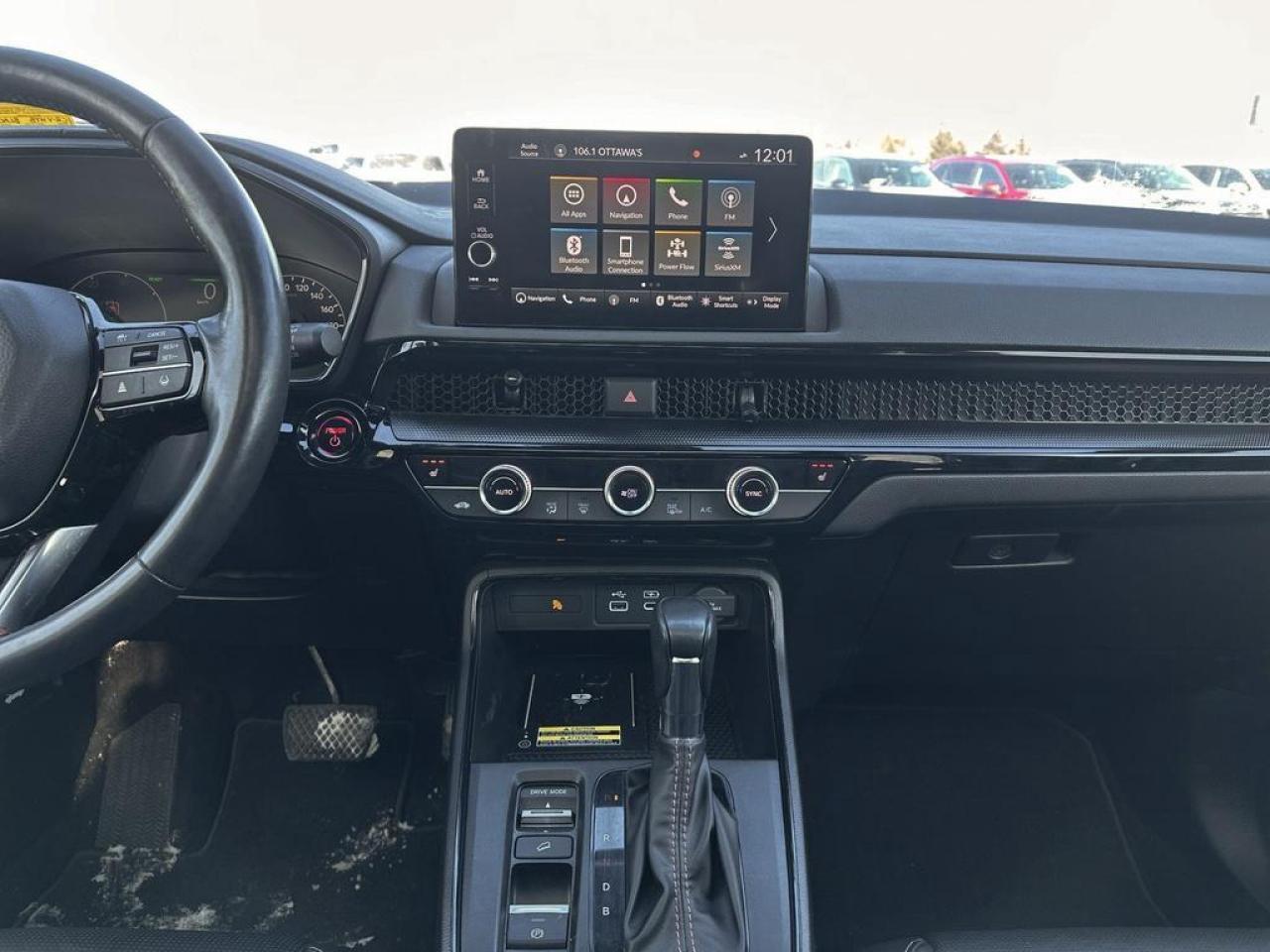 2023 Honda CR-V Hybrid Touring Photo