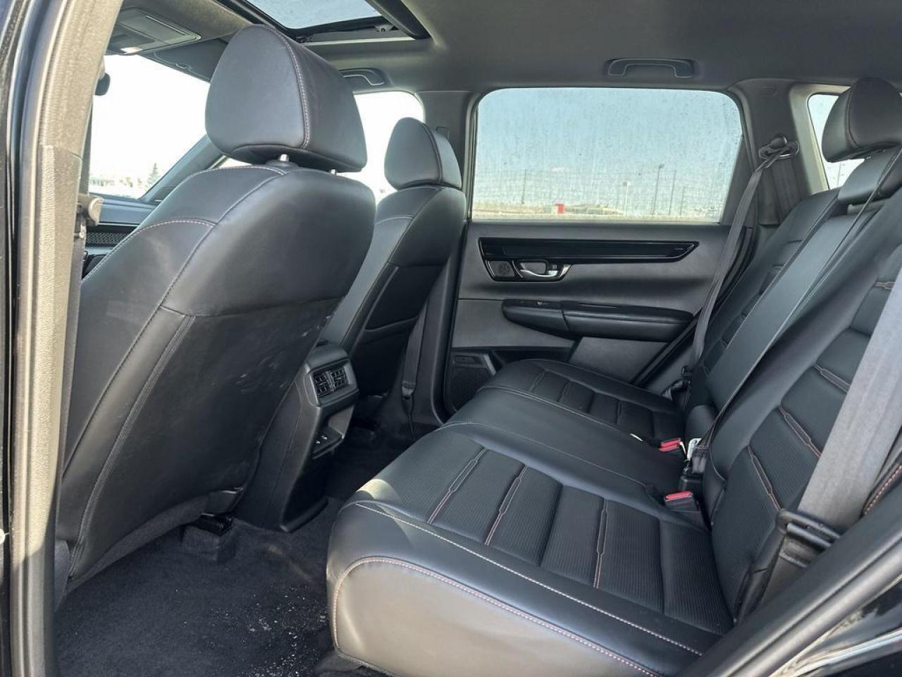 2023 Honda CR-V Hybrid Touring Photo